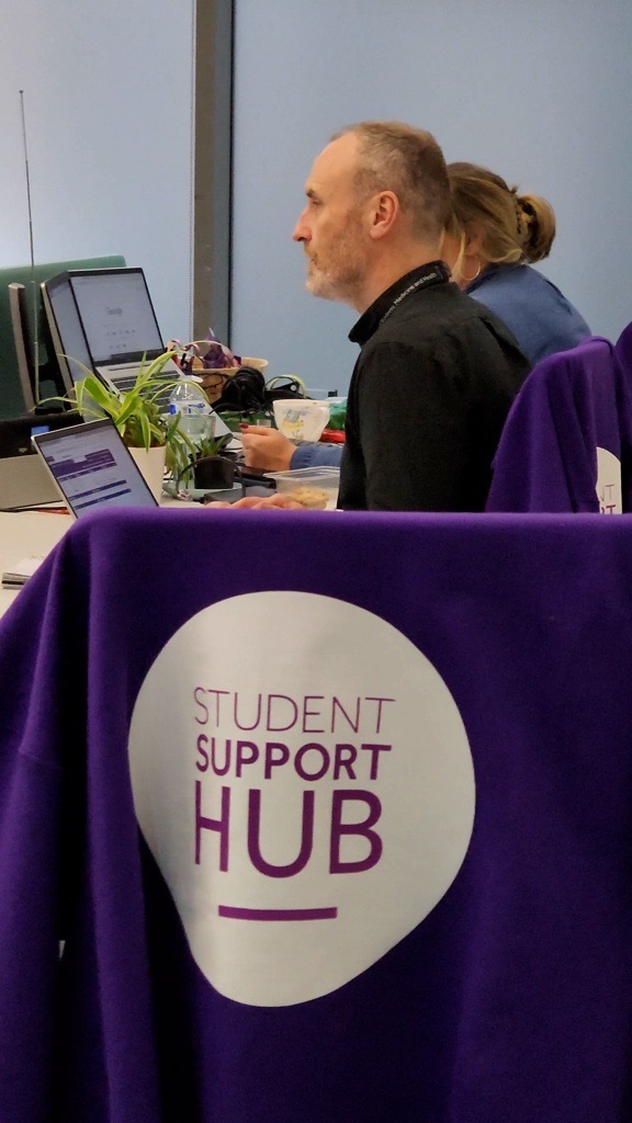Have you visited a student support hub? Do you have any feedback or suggestions? @ManchesterSU want to hear what you think. 🔗 Complete the short survey (plus prizes to win) at surveymonkey.com/r/XWC9ZCJ