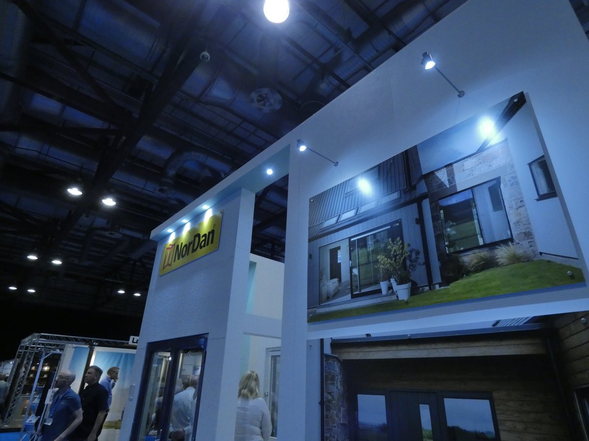 Glasgow Homebuilders and Renovations Show was heaving this year! A great opportunity to chat to heat pump/MVHR/underfloor heating/smart system installers and suppliers