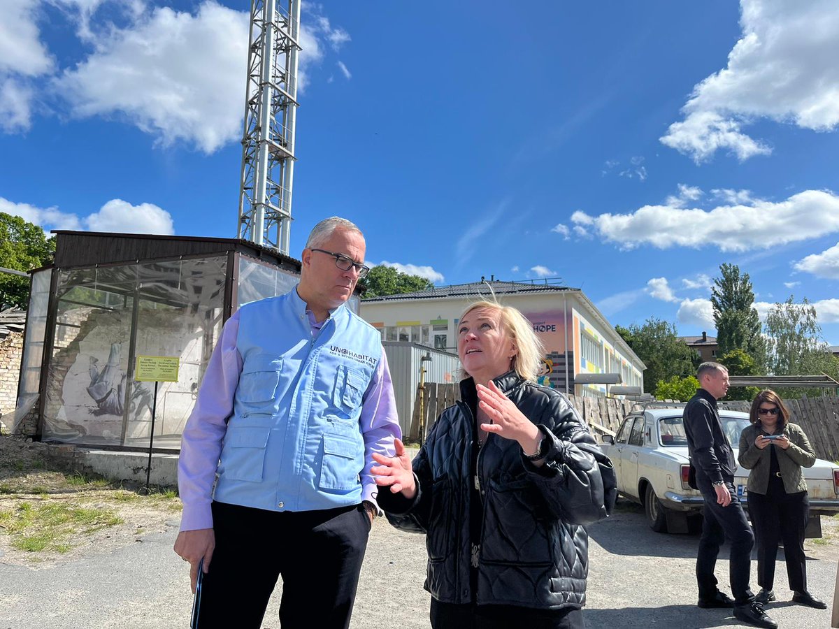 The Acting Executive Director of UN-Habitat @MichalMlynar visits Kyiv, Ukraine, to launch partnerships and collaboration with the government and local partners. We need to support recovery efforts in Ukraine to build back better! More: loom.ly/sqOK6hg