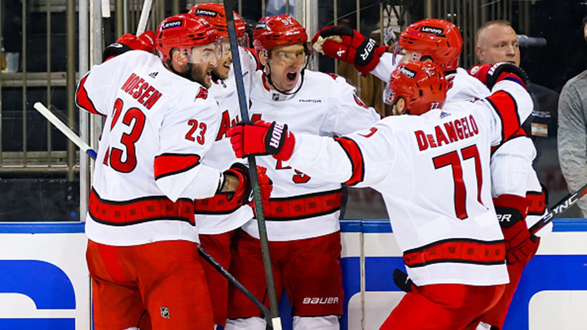 From @martybiron43 on @JayOnSC - How the Canes’ Game 5 win has shifted momentum in the series and why “there's going to be a ton of nervous pressure on the Rangers…” tsn.ca/nhl/video/~292…