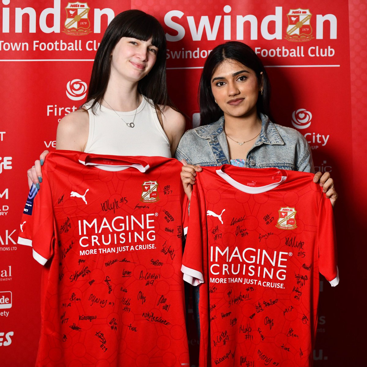 Thank you Halimah and Naomi ❤️ The transformation and the coverage of our Women's sides across social media has been vitally important this season and we are grateful for their support. #STFC