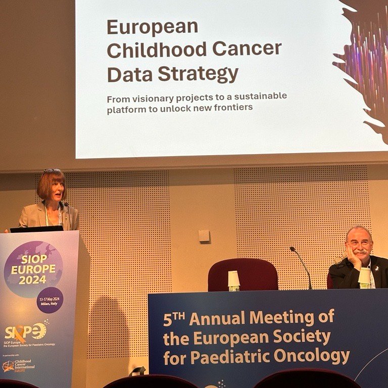 Can Artificial Intelligence (AI) enhance early detection, risk stratification, clinical decision making & support treatment for children with cancer? Our Scientific Advisor Prof Pam Kearns explores this at today's session of #SIOPEurope2024 Share your thoughts in the comments👇