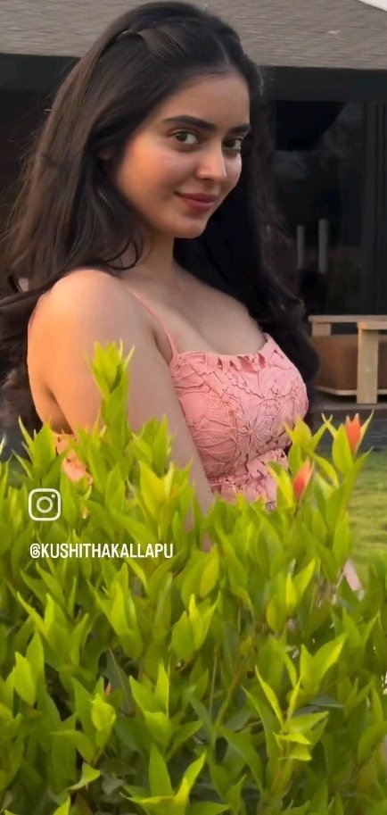 GNh5zYQXgAA_I4m?format=jpg&name=medium