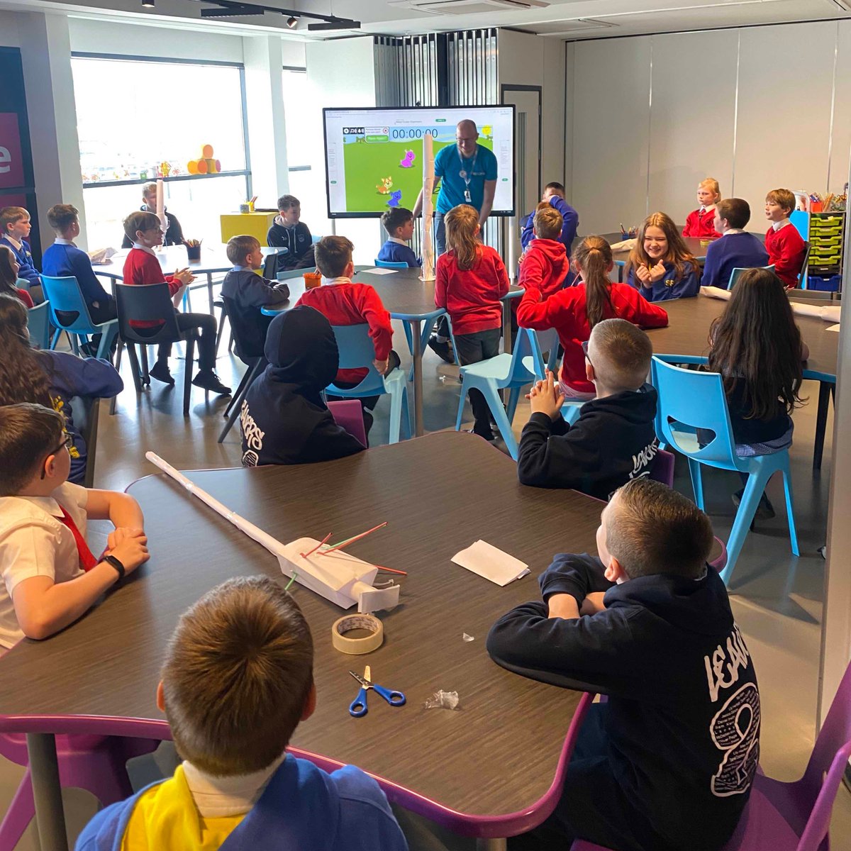This week, Dream Space hosted a shared education workshop for Carrickmannon Primary, Alexander Dickson and St Mary's Primary. 👋 Students collaborated on building paper towers, problem-solving, and coding using BBC micro:bits! 💡