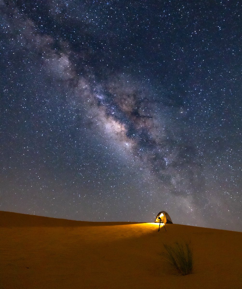 ذراع مجرة درب التبانة 
من صحراء الرزين في أبوظبي

أول مرة في حياتي أصور المجرة وتكون بهذا الوضوح