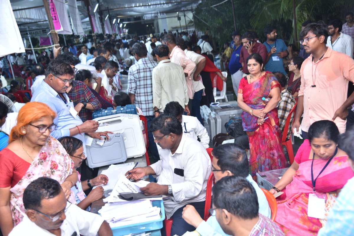 Saluting the dedication of the polling personnel as they arrive at their respective reception centres with all poll materials after the successful completion of the General Elections in Andhra Pradesh. Their hard work ensures the integrity of our democratic process!