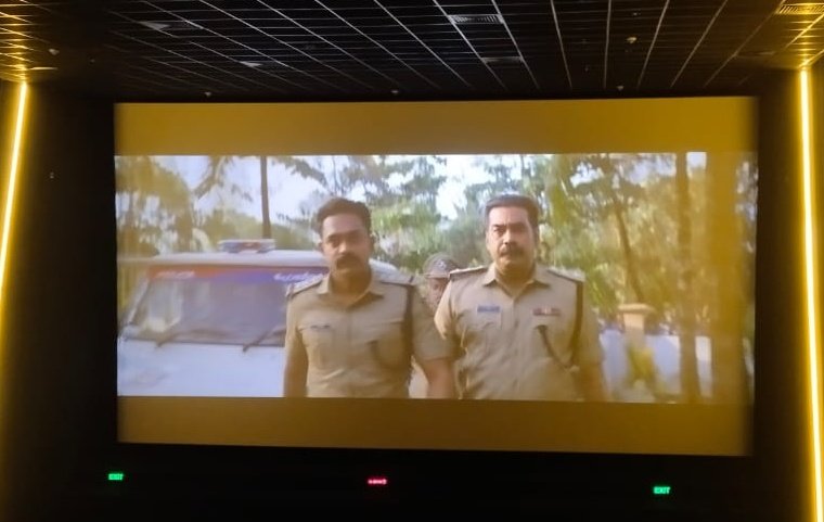 #Thalavan Trailer already loaded in theatres..!!

#AsifAli #BijuMenon #JisJoy