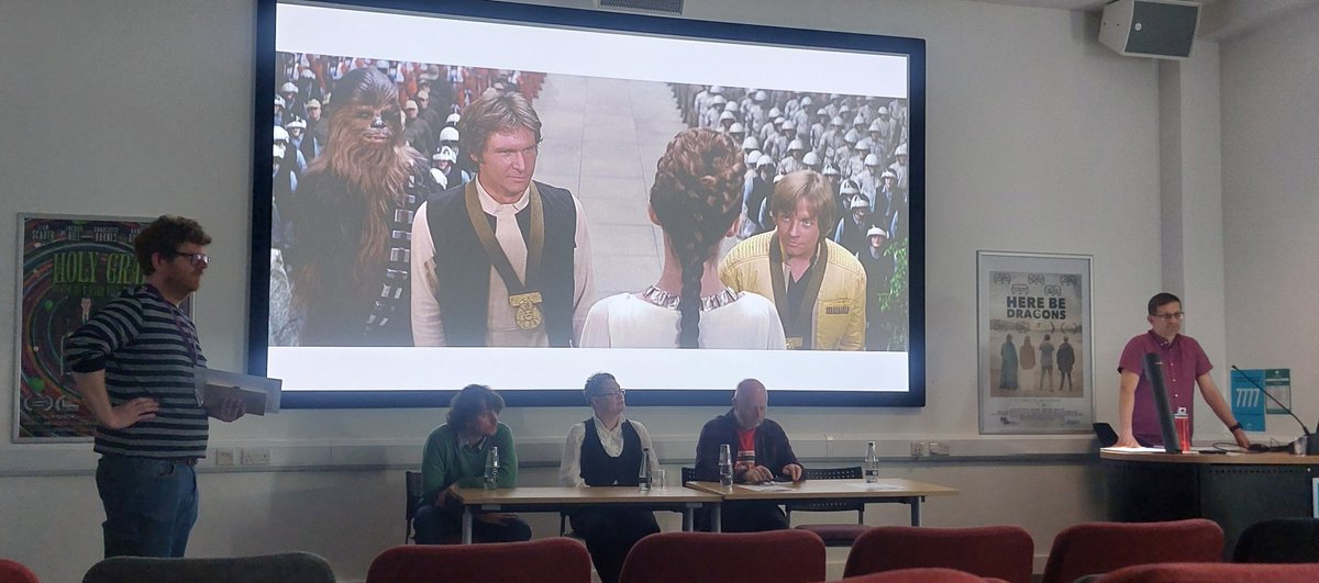 Rebecca Janicker tweet media