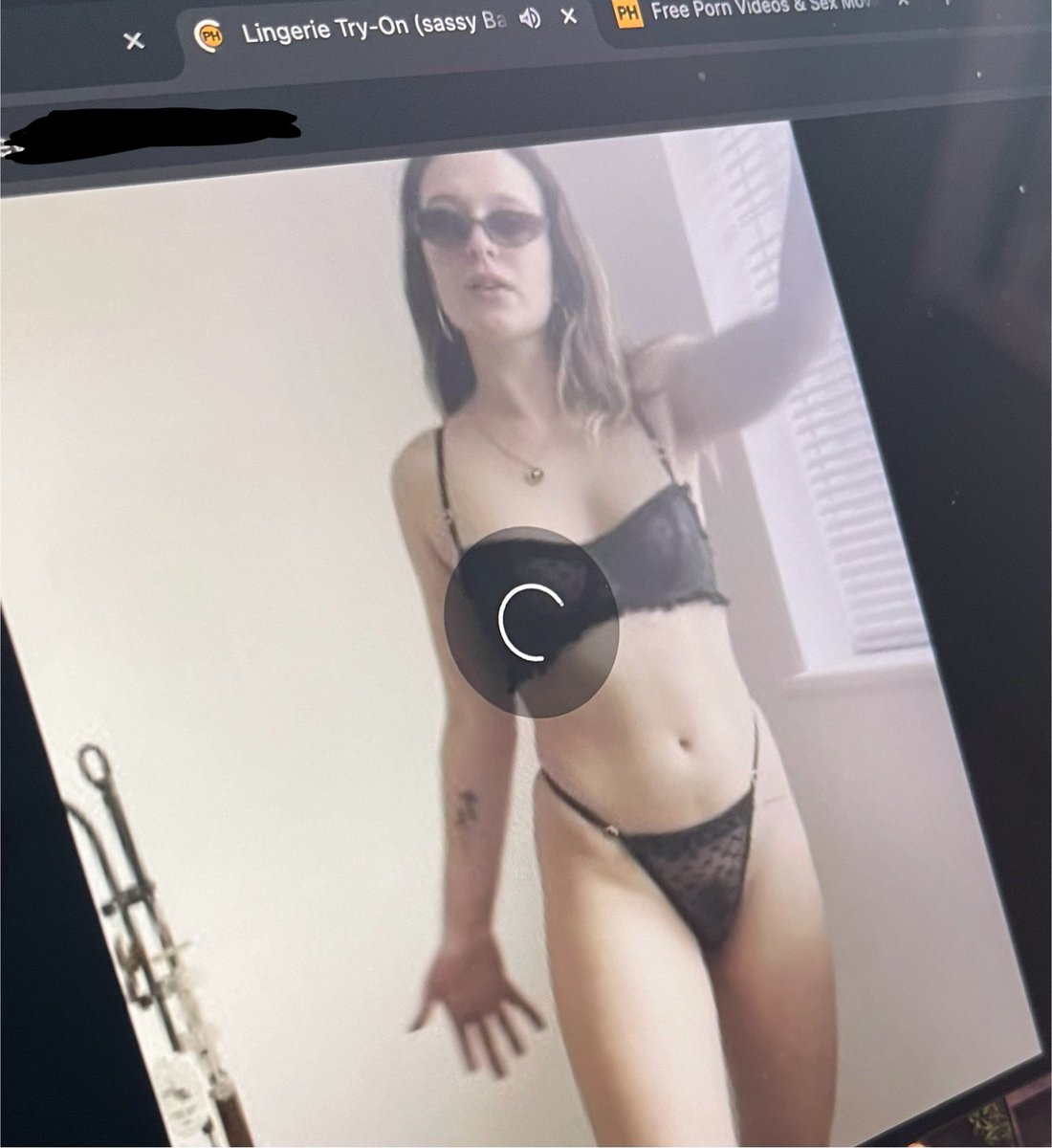 rosieesunshine's tweet image. 69 likes &amp;amp; 20 retweets &amp;amp; I’ll list the video 🙊🙊🙊 @pornhub