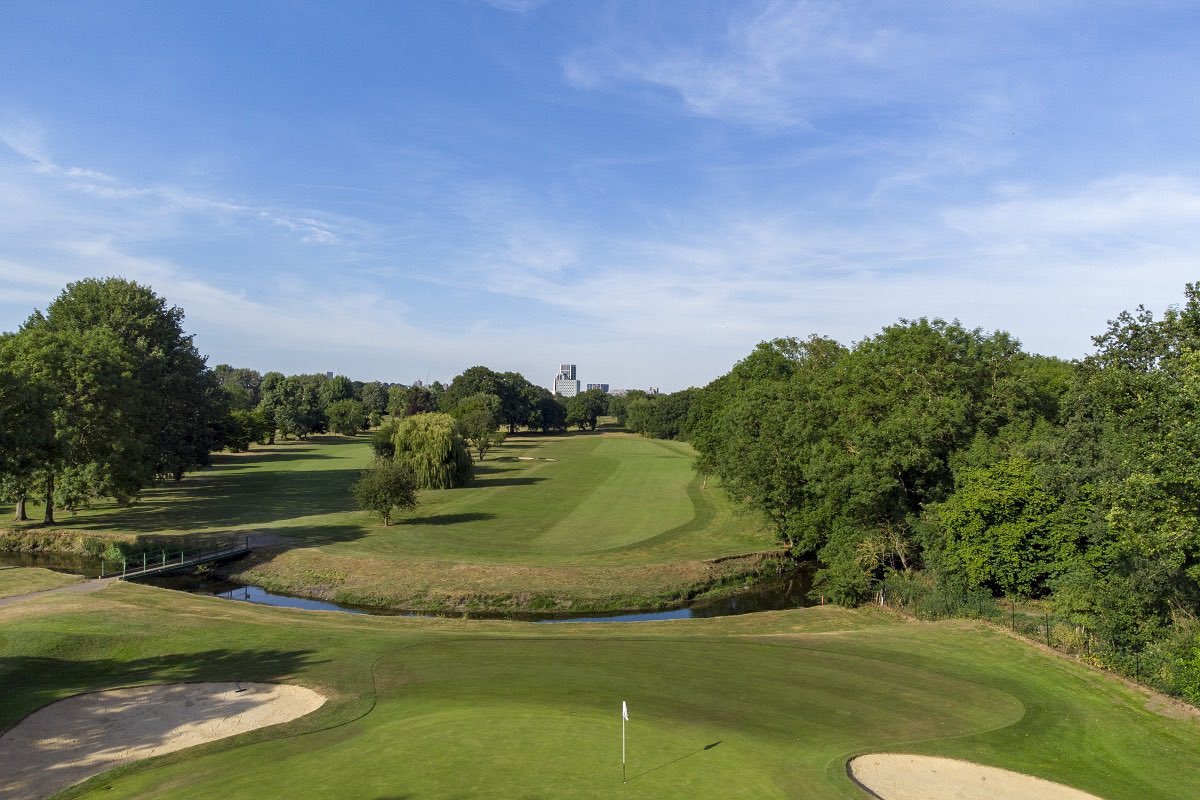 Entries are now open for our annual Ealing Scratch Open taking place this year on Sunday 25 August over 36 holes. 

Follow the below link to enter…

ealinggolfclub.com/visitors/opens/