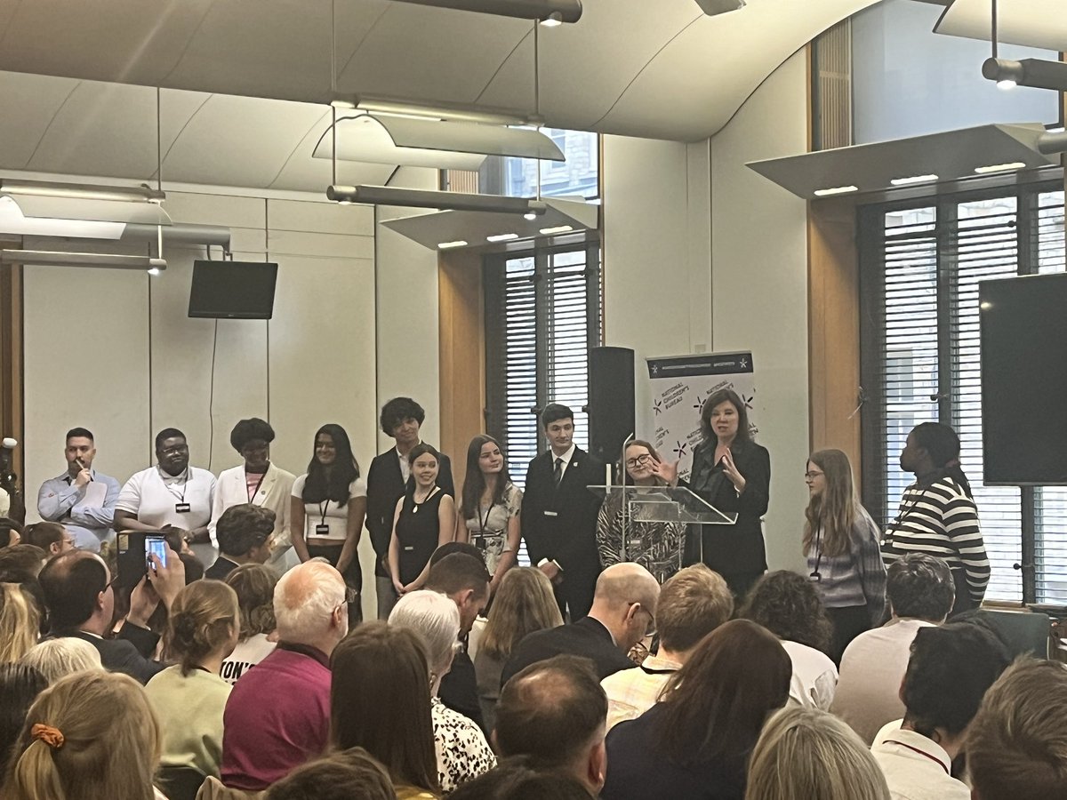 @AnnaFeuchtwang Dame @Rachel_deSouza @ChildrensComm is now speaking, surrounded by her Youth Ambassadors. “These Ambassadors are children and young people with completely different backgrounds, helping me take their issues to Government. We need the next Government to listen!”