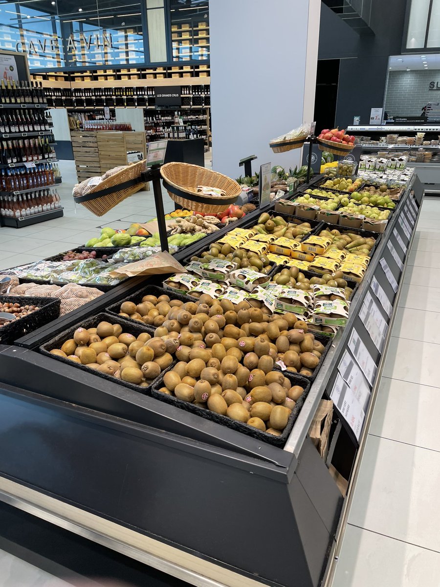 Just visited another local supermarket here in France to pick up some stuff for lunch. I cannot emphasise enough the variety, quantity and most importantly..quality.. of produce available. It makes me very angry about the crap my local UK post Brexit supermarket has to offer.
