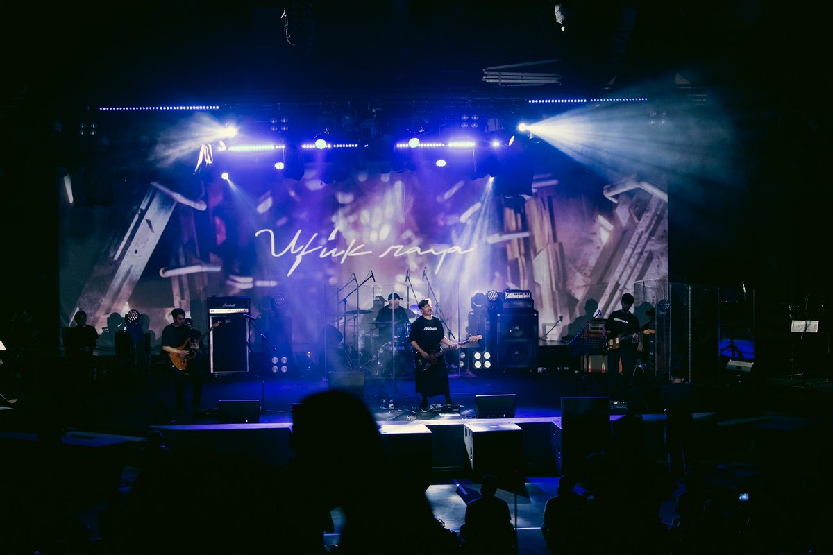 Thank you to @tangsirama for planning everything out until this well-attended show happened.Glad to share the stage with all the legendary bands. Hopefully, we’ll meet again and get vibes like this show.