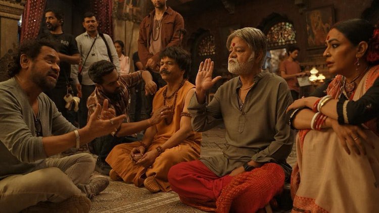 #RoohBaba  is back with the gang

#KartikAaryan #AneesBazmee #RajpalYadav and #SanjayMishra on the sets of #BhoolBhulaiyaa3