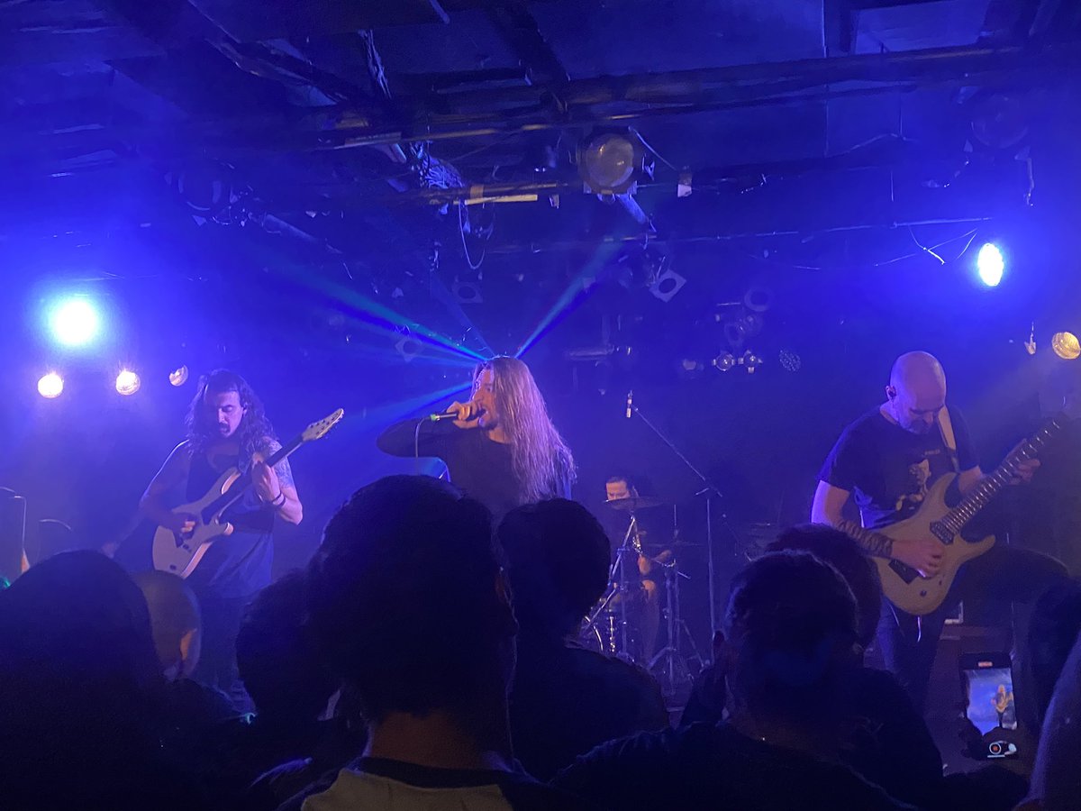 hashiyamamaiden's tweet image. Scar Symmetryぶちこんできました！
Gtペル・ニルソンはプレイも髭も偉大。

Persefoneの再来日も嬉しいし、初来日の時はなんとも言えなかったOrpheus Omegaもかなり良くなってたかと！

貴重なライブが多い
興業主Evokenには頭が上がりませんぜ！

#ScarSymmetry
#OrpheusOmega
#DesolateSphere…