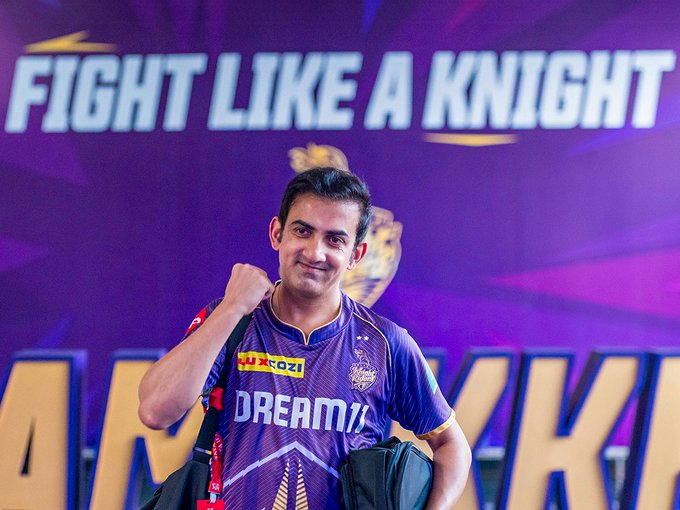 KKR qualified for Qualifier 1 after ten years and we all know who is behind 🐐
