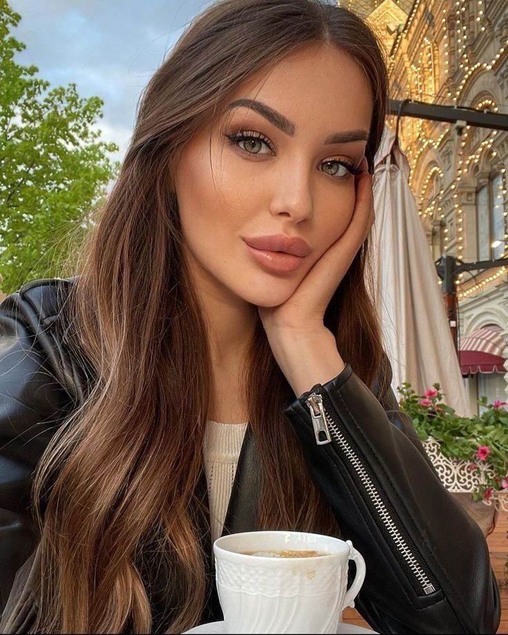 🥀💫Today’s goals: Coffee and kindness. Maybe two coffees, and then kindness💫🥀✌🏻🫶🏻💋💋

#quotes
#PositiveVibesOnly 
#KindnessMatters