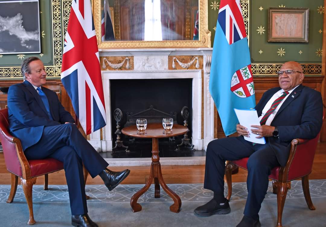 I had the privilege of meeting with the UK’s Secretary of State for Foreign, Commonwealth and Development Affairs, Lord @David_Cameron in London. We also briefly discussed the Sustainable Development Agenda and the Commonwealth Heads of Government Meeting in Samoa this October.