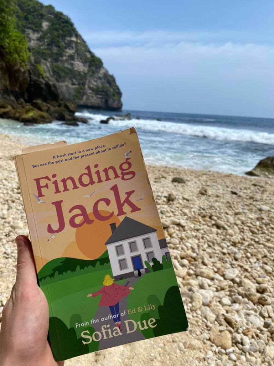 It’s so lovely to wake up to #TuesNews of book sales! 

✨Finding Jack✨ is available in print and e-book [link in bio]

⭐️⭐️⭐️⭐️⭐️ ‘A beautiful story, so well told’

#Cornwall #SecondChances @RNAtweets