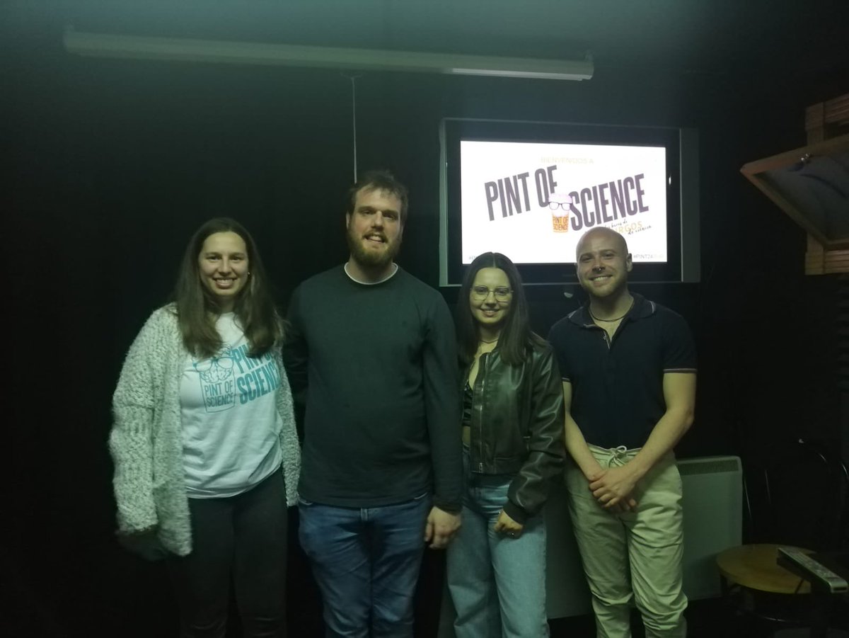 Ayer nuestro laboratorio volvió a salir de barrs con motivo de #PintOfScience 2024. Grandes charlas de <a href="/mgbarreiro_/">Marta García Barreiro</a> y <a href="/antolinos_diaz/">Juan Antolinos</a> .