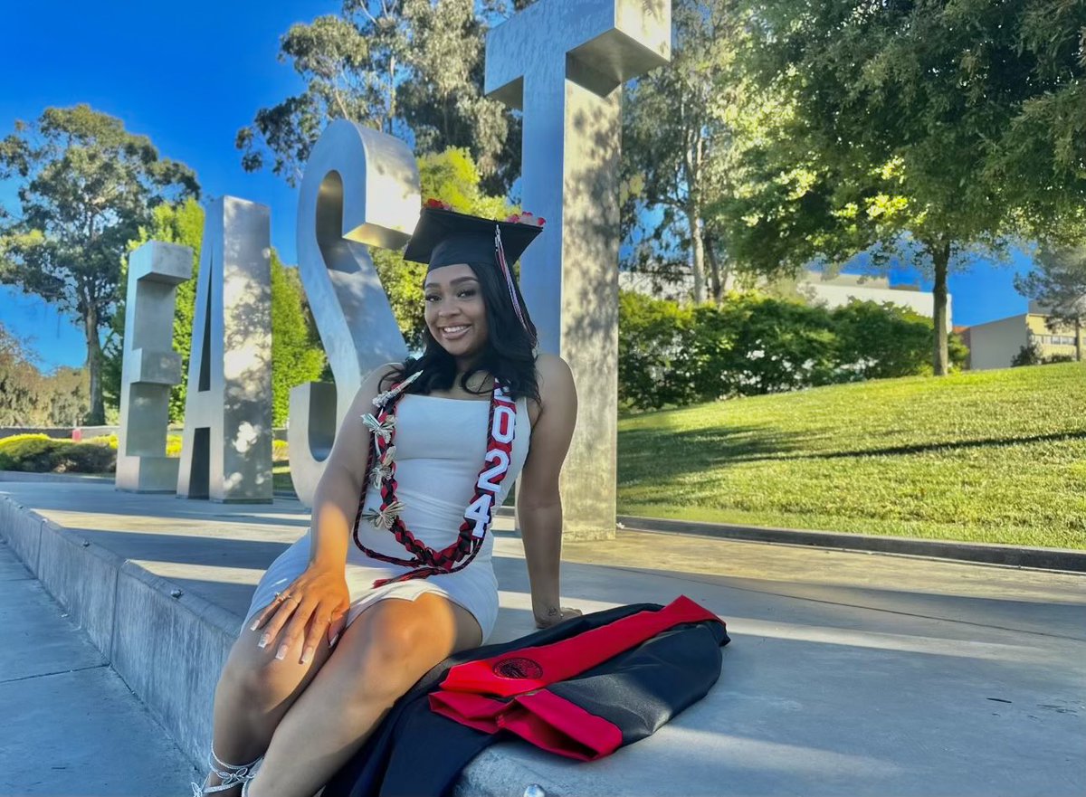 dayjamarie98's tweet image. 🎓❤️ #csuebalumni #classof2024
