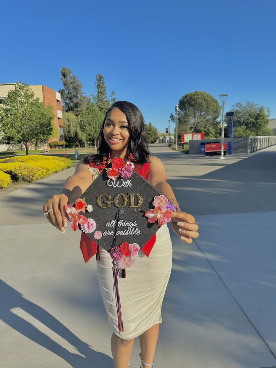 dayjamarie98's tweet image. 🎓❤️ #csuebalumni #classof2024