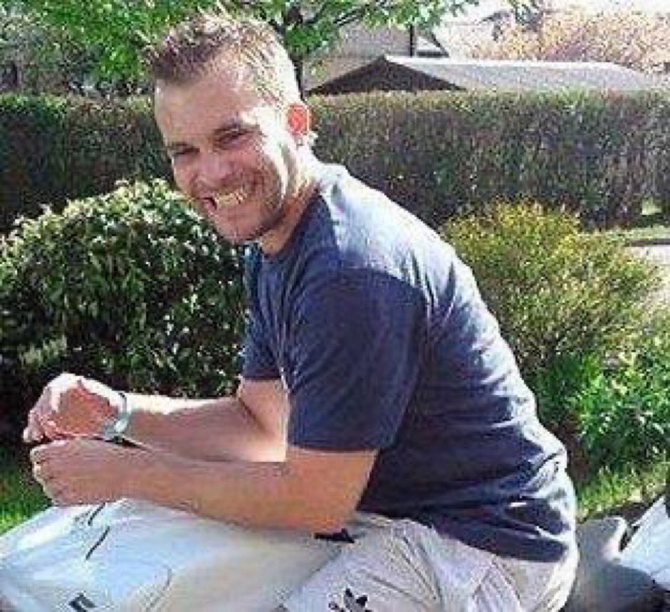 Remembering PC Scott Eastwood-Smith, of the Metropolitan Police, who died while on duty on this day in 2011. #LestWeForget