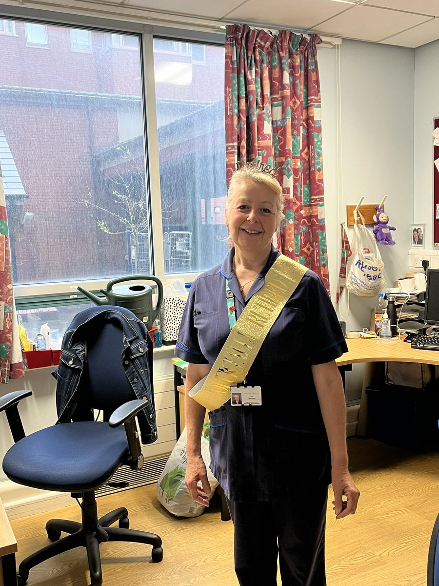 Our beautiful Tina B last day 36 years in renal 🥰😢😢