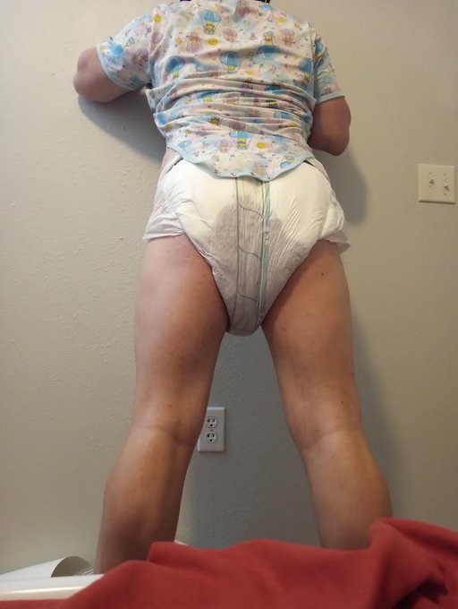 my diaper from last week #messydiapers #abdl #diapergirls #diaperhumiliation https://t.co/vJKWanAimD<a href="/tag/messydiapers"class="tags">&#35;messydiapers</a><a href="/tag/abdl"class="tags">&#35;abdl</a><a href="/tag/diapergirls"class="tags">&#35;diapergirls</a><a href="/tag/diaperhumiliation"class="tags"><span>&#35;diaperhumiliation</span></a>