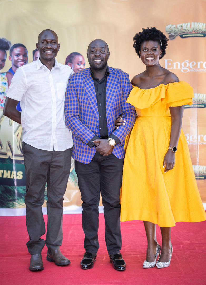 The man in the middle @BwanikaFelix has been nominated for best supporting actor in a feature film, the beautiful lady in yellow @SharonIshimwe is the director and producer of @Ssekukkulu a film that now has 5 nominations in Uganda Film Festivals @UgandaFilm 2024.
Cheers 🥂