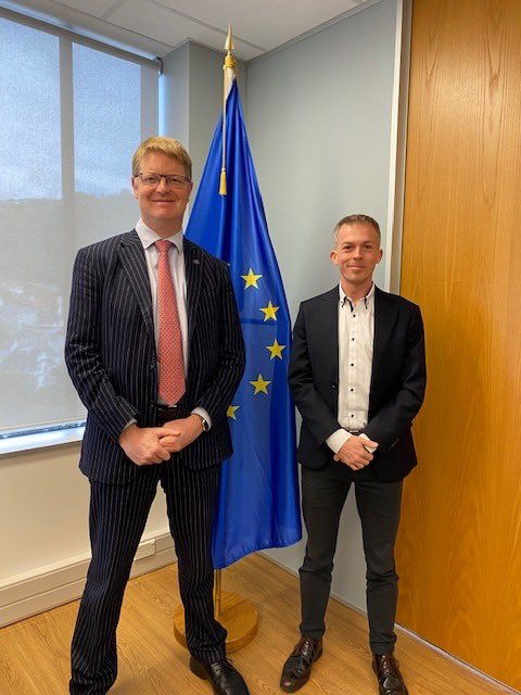 Exciting to meet Giacomo Caleffi / Taranaki Offshore Partnership - great opportunities for 🇪🇺🇳🇿 collaboration on green energy #EUNZFTA 🌬️