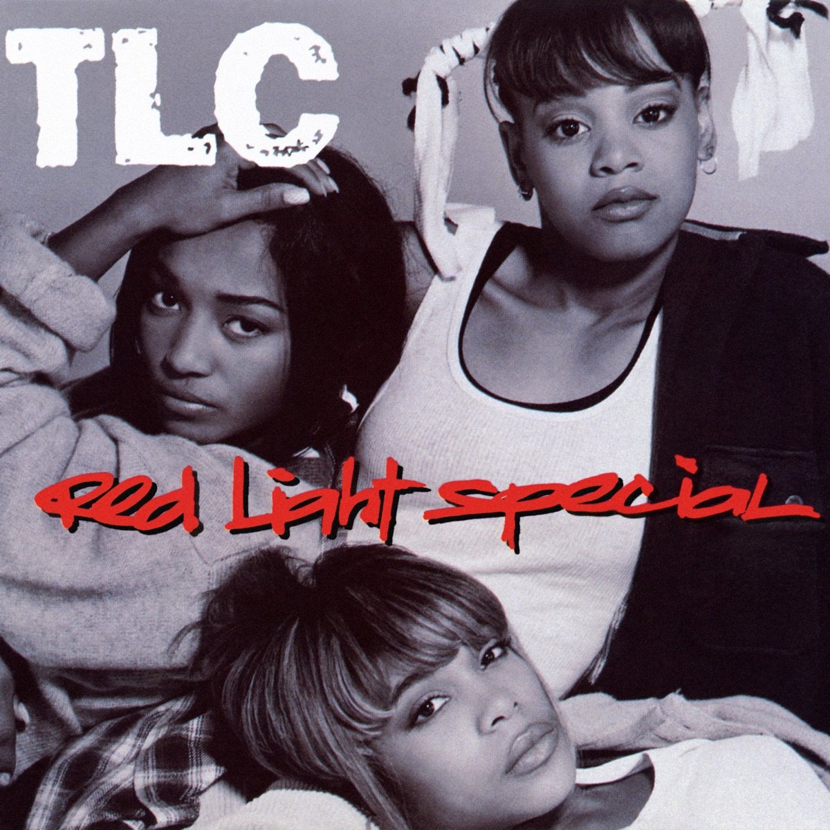 #lighttop20 2️⃣Red Light Special - TLC❤️ 'Take a good look at it, look at it now Might be the last time you'll have a go round' open.spotify.com/track/6dW75XbJ…