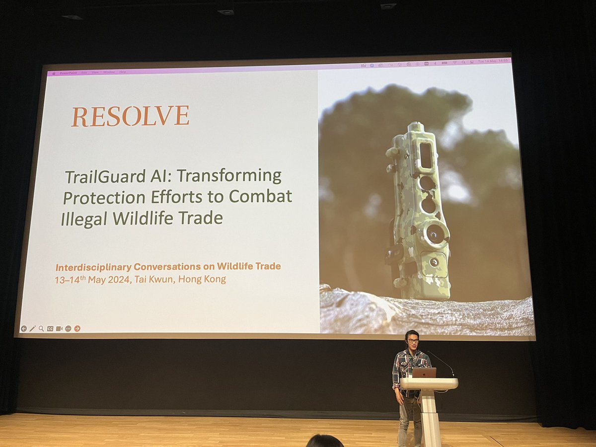 Smashing out their speed talks we have Hubert Cheung currently based in Rome, Portia Wong from HKU and Andy Lee from Resolve #icwt2024