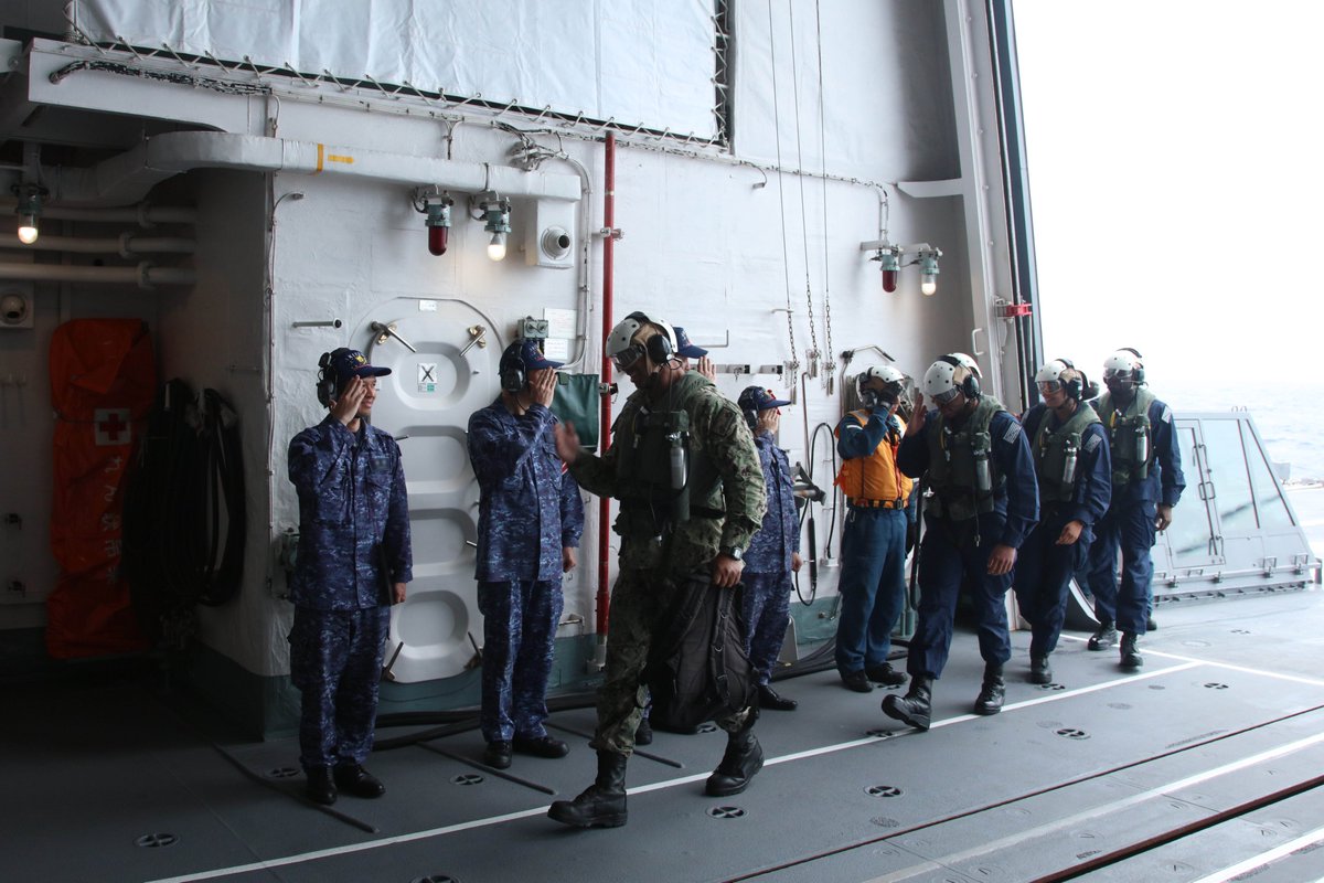 護衛艦 #あきづき は、米海軍 #ミゲルキース、ニュージーランド空軍