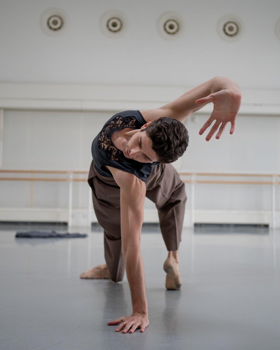Charleston Commissions Reimagined Dance Performance To Premiere @ This Month's Charleston Festival @CharlestonTrust #Firle #Lewes #Sussex rb.gy/6vgsej