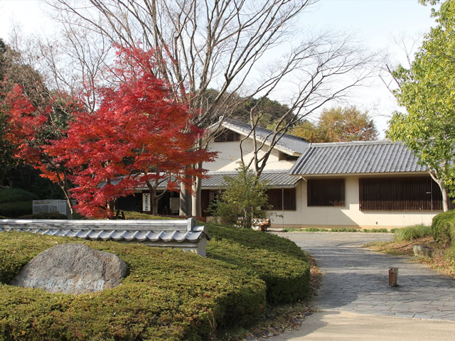 【高松塚古墳壁画の活用施設支援】歴史公園館は再整備/奈良・飛鳥歴史公園の方針 dlvr.it/T6rgHT