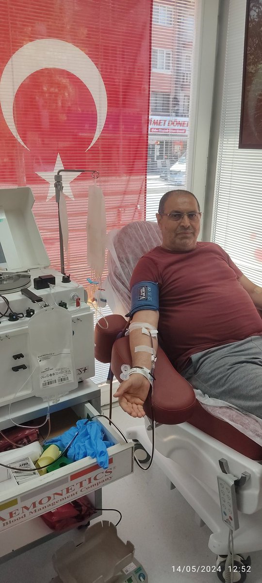 Günlerden yine Kızılay 48. aferez (Trombosit) Kan bağışımız. Herkesi kan bağışı yapmaya davet ediyorum. Unutulmamalı ki kan acil değil sürekli ihtiyaçtır.🇹🇷🇹🇷🇹🇷🇹🇷