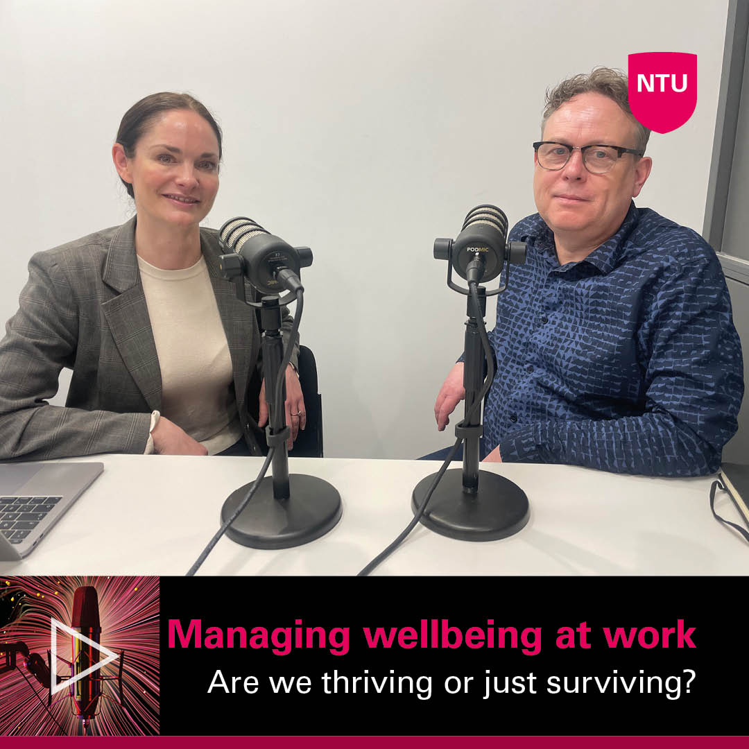 Mental health issues affect 1 in 4 people 🧠 With hybrid work on the rise, what steps can employers take to support wellbeing in the workplace? Join us on the latest #ResearchReimagined podcast episode for expert guidance. Listen now 👉 bit.ly/44Ehqs8 👈 @ntu_research