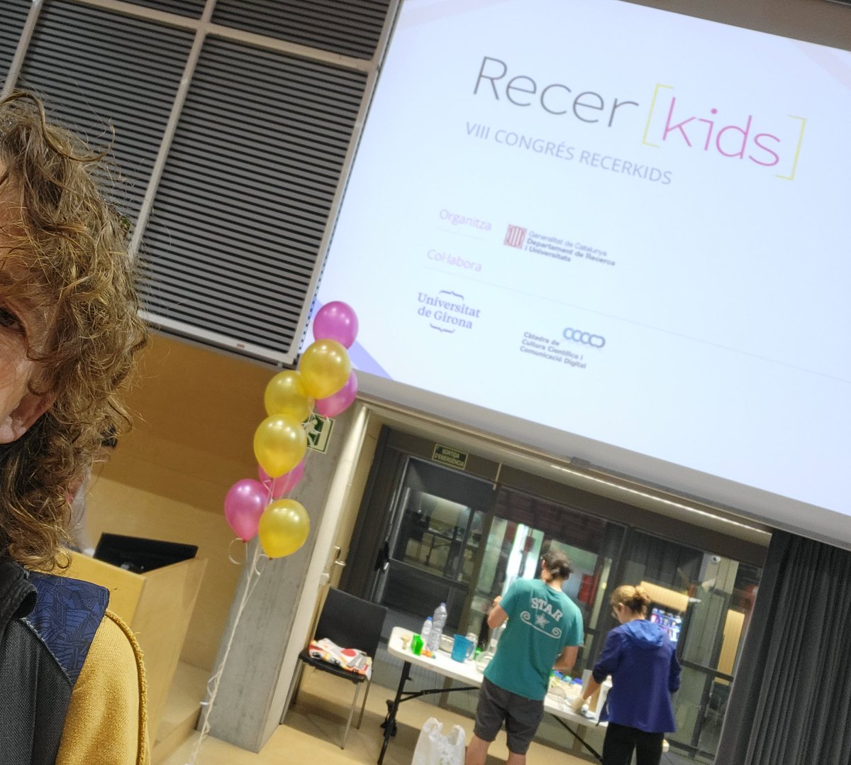 Ja hi som un any més! #Recerkids, avui edició local a la @univgirona @ParcUdG! Coorganitzat per @eduxarxa @c4dudg i amb tallers del @IQCCUdG! Iniciativa de @recercauniscat!