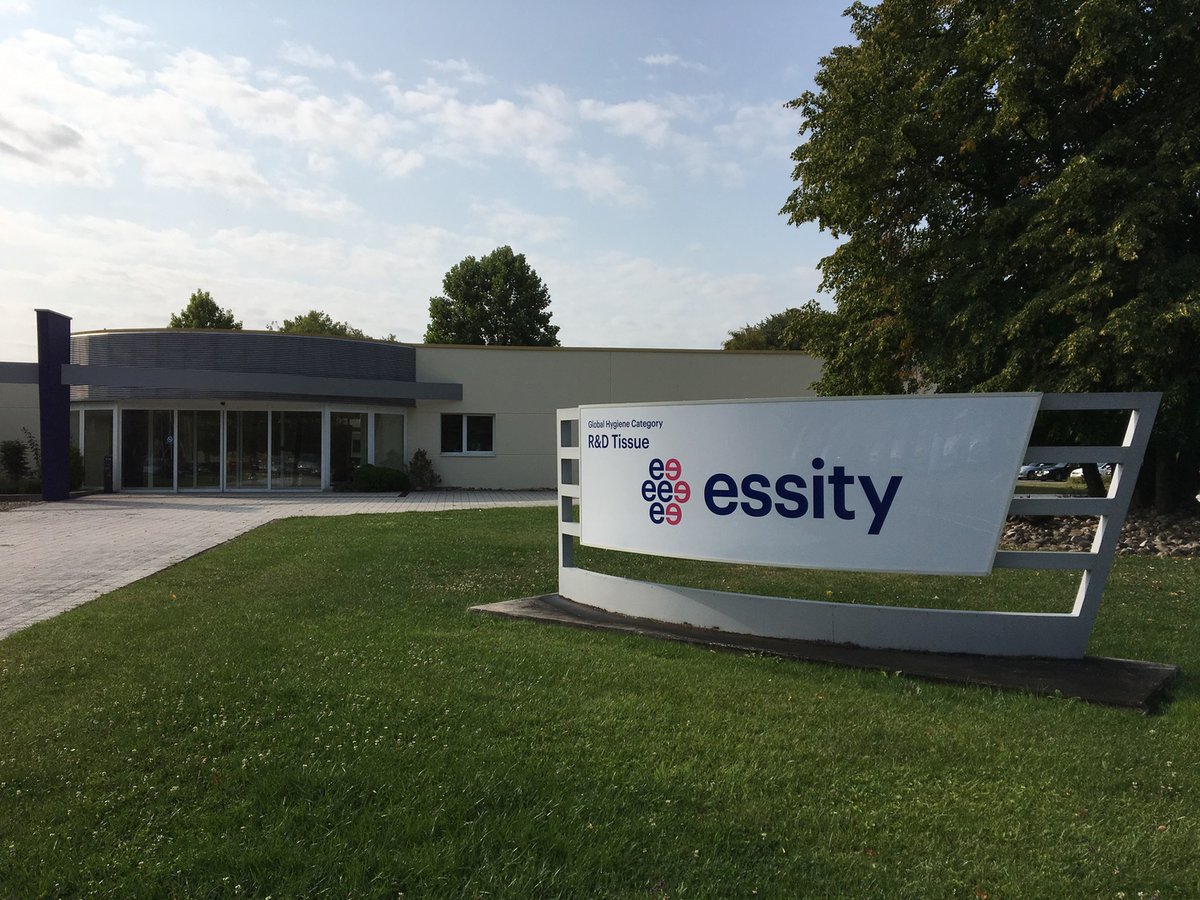 Essity is investing in a new global center for research and development, in Alsace, France, dedicated to tissue hygiene products. The state-of-the-art facility will focus on tissue to meet the evolving demands of branded tissue and Professional Hygiene. bit.ly/3WFhYMk