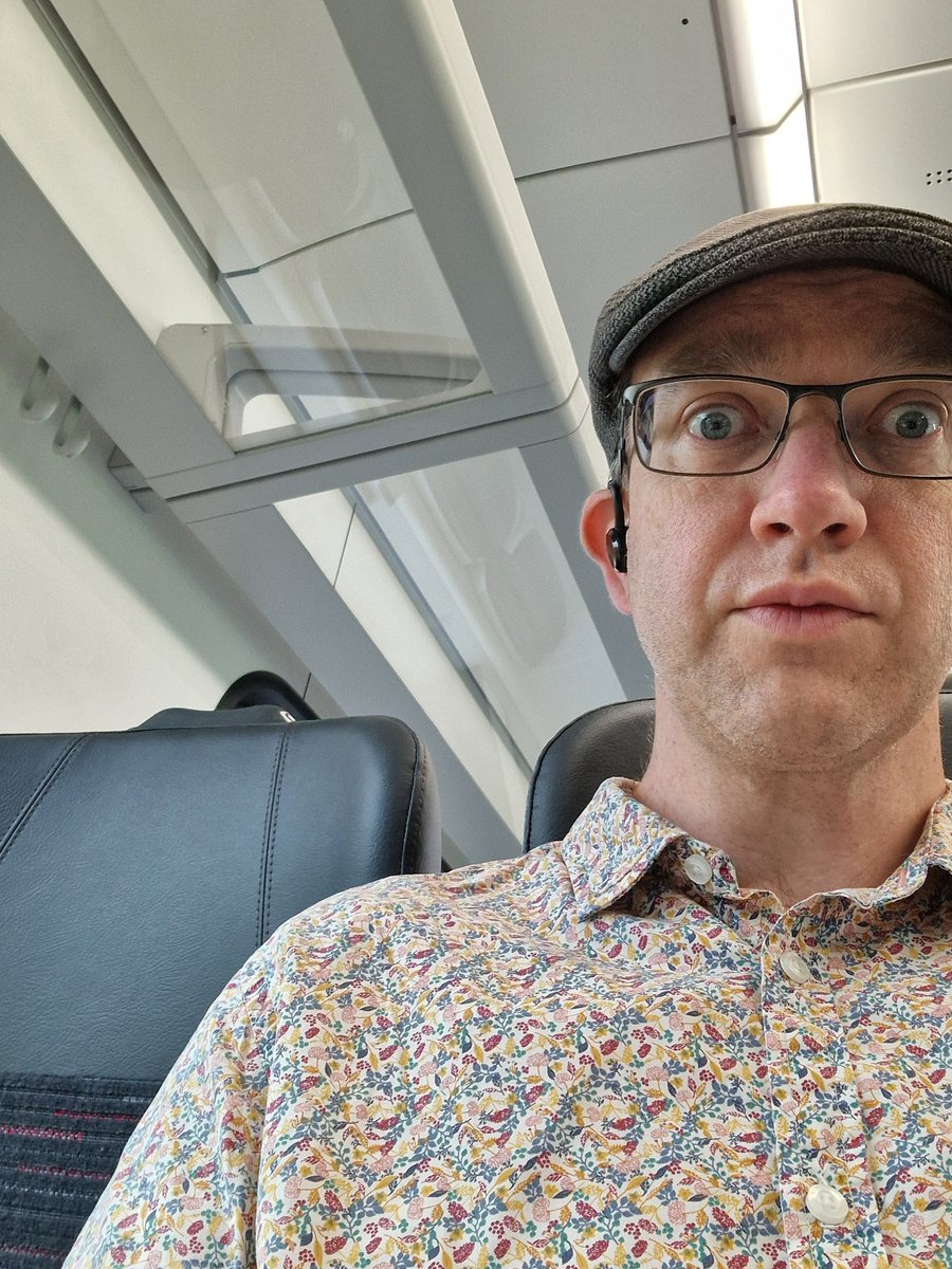 I am on a train again! I don't know if this one has a name. I shall call her Babs.