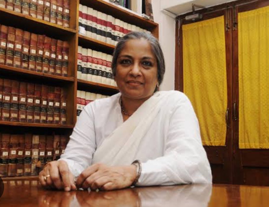 This is an appreciation tweet for Nitya Ramakrishnan. This feisty senior advocate today finally got bail from the Supreme Court for Gautam Adlakha who has remained incarcerated without trial for 6 yrs in the Bhima Koregaon Case!