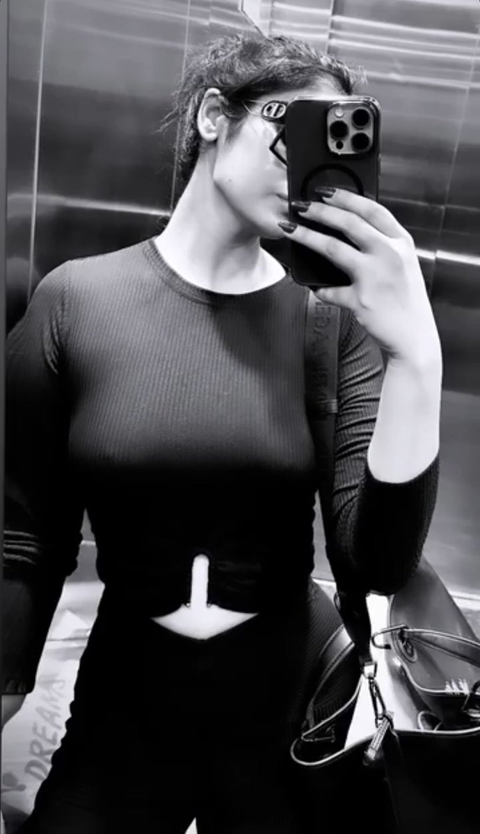 GNhfEe4bUAAfI6a?format=jpg&name=medium