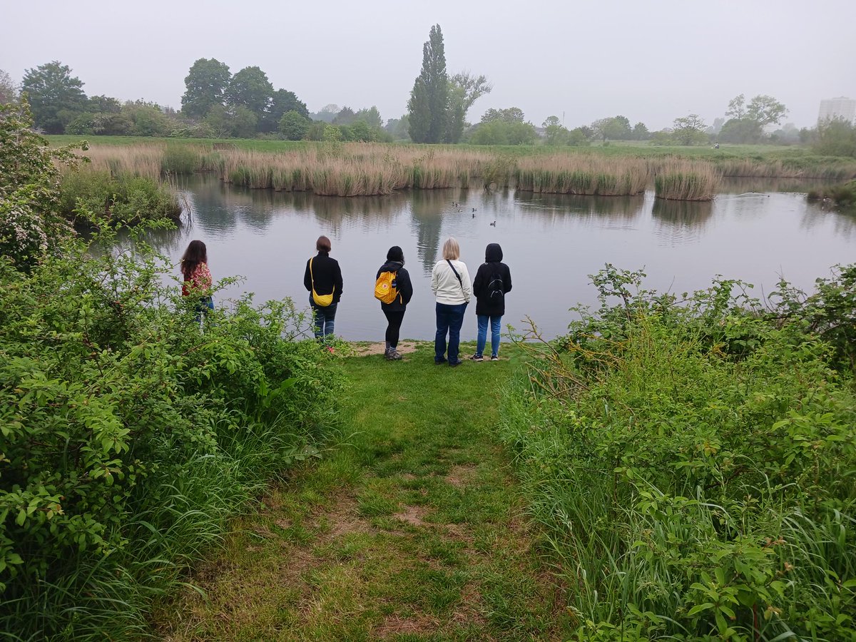 We had a blooming marvellous birdwalk at Beam Parklands, Dagenham on Saturday morning, engaging with the sights and sounds of nature in this fantastic wildlife haven in East London. Thanks to @EssexWildlife & @lbbdcouncil and our participants for their support! #wildlife #nature