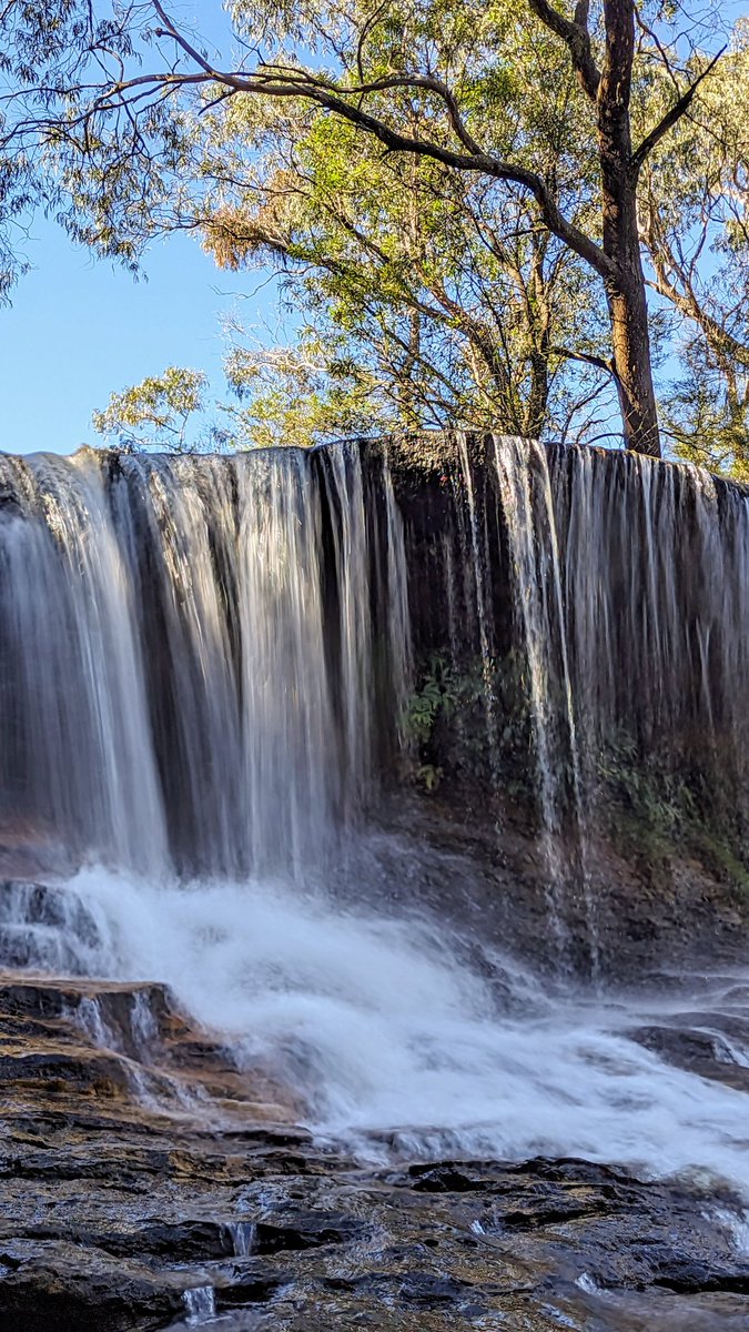 So where better a place to start for waterfalls than Wentworth Falls? Let's start at the top at the end of the Charles Darwin walk which commences close to the railway station