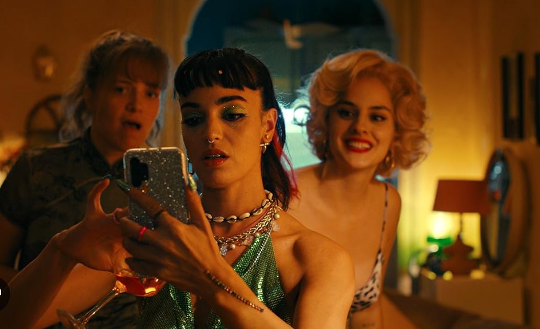 Reclaim The Frame tweet media