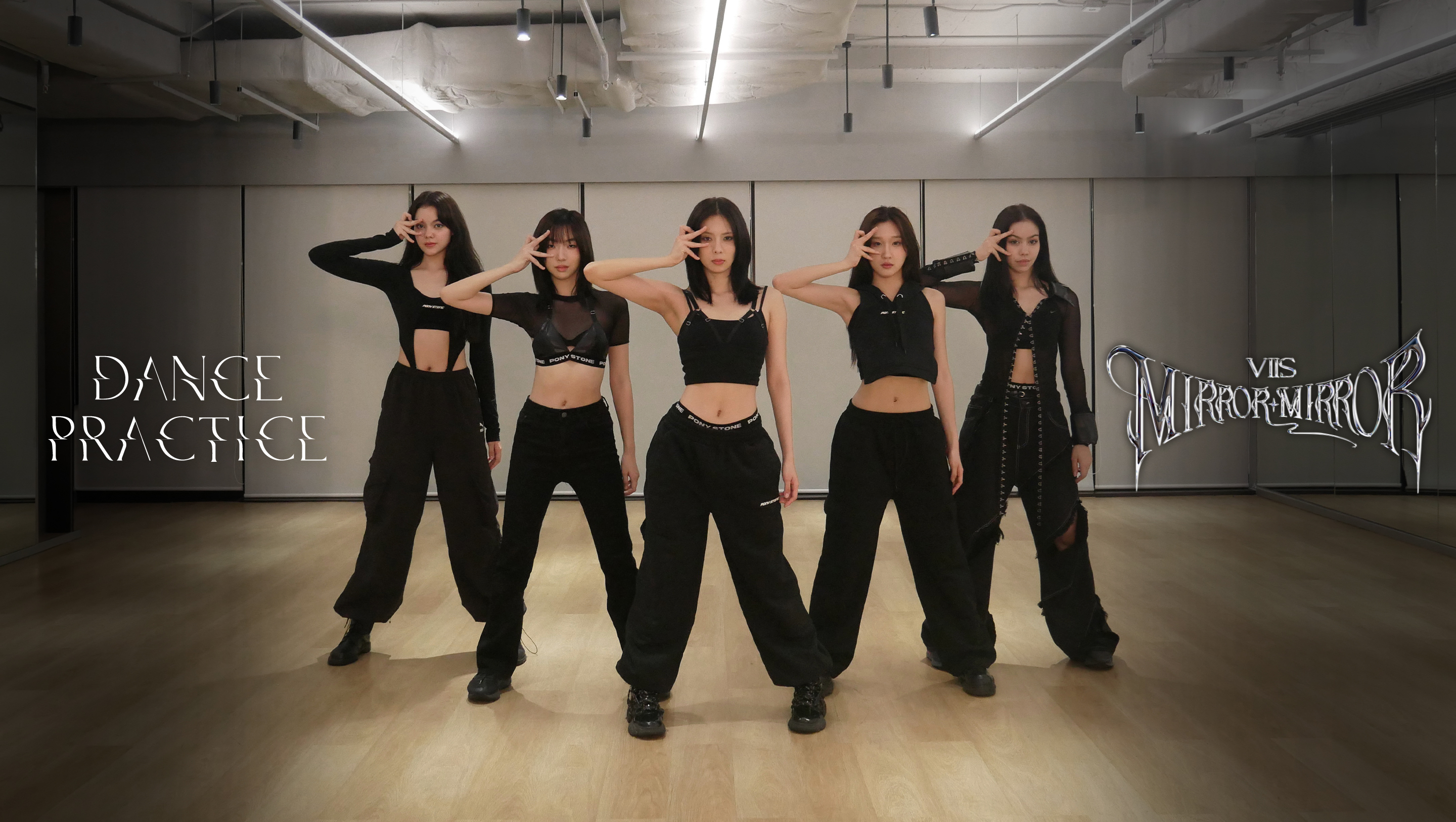 GNhjtw-boAA0X7l?format=jpg&name=4096x4096