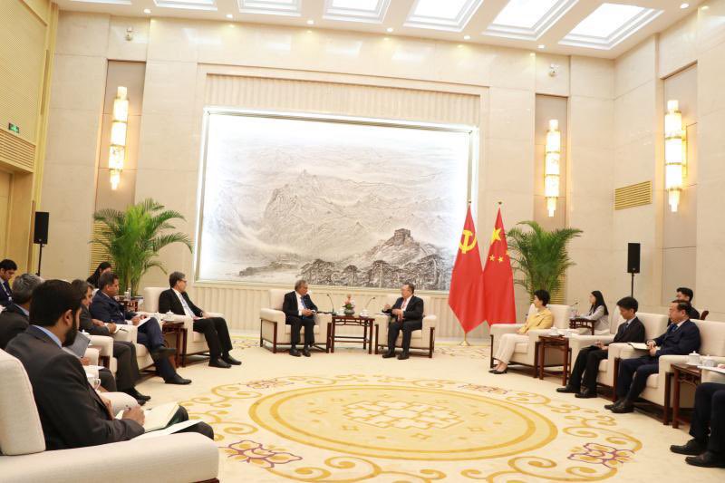 Deputy Prime Minister and Foreign Minister Mohammad Ishaq Dar @MIshaqDar50 today met with Minister of the International Department of the Communist Party of China (IDCPC), Liu Jianchao in Beijing. They discussed the longstanding cooperation and exchanges between the political