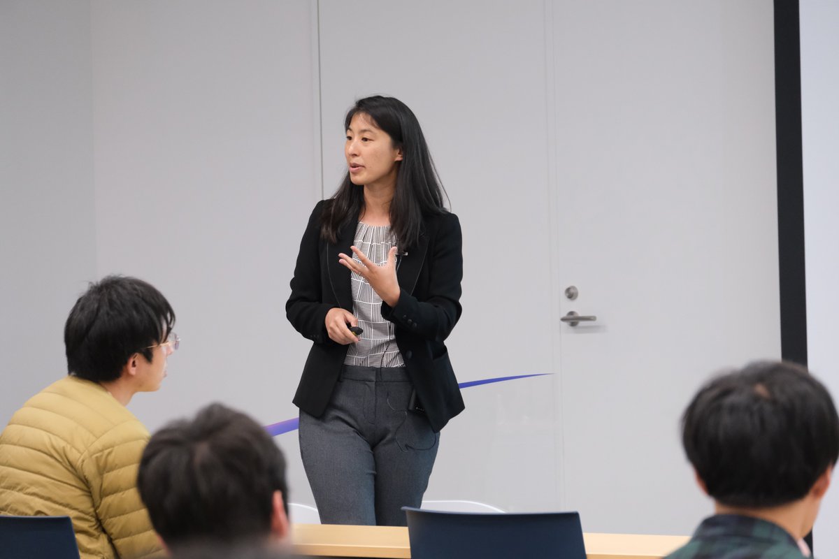 ICReDD, in cooperation with @HokudaiDEI,  had the pleasure of hosting a seminar by Prof. Christina Li of @PurdueChemistry! She finished her engaging talk on catalytic nanomaterials by discussing the importance of mentorship in recruiting and retaining women in chemistry.