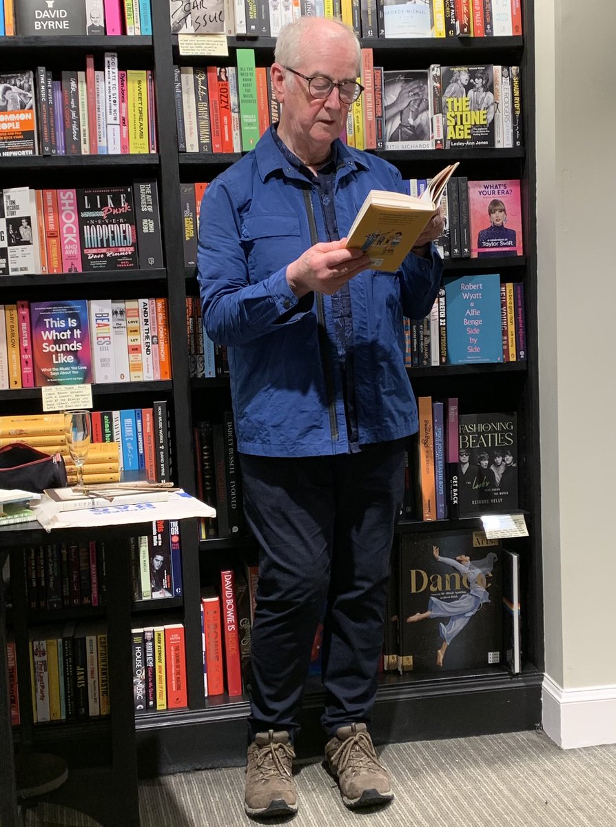 ‘The world can be a terrible place but at the same time it is wonderful, beautiful…In a desperate world writing is an act of hope, of optimism’ inspiring talk by @davidjalmond on the creation of his fantastic new book #Puppet @WaterstonesCovG @WalkerBooksUK